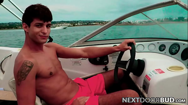 Image Jayden dominates sexy Elliot and makes him cum hard