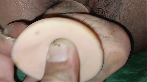 Image Horny boss fucks pregnant woman to avoid firing her