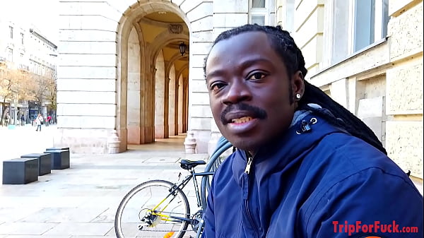Image BBC cuckold, He made his Japanese girlfriend have sex with a black guy