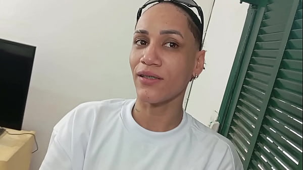 Image Paguei o conserto do interfone com a buceta