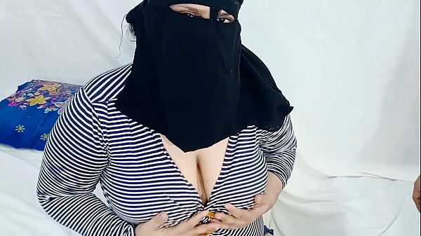 Image Beautiful Big ass Muslim Bbw Anal fucked doggystyle, but ended by missionary pussyfucking