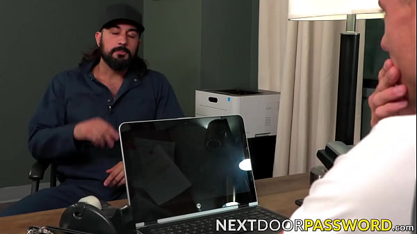 Image Bearded Hottie Mason Lear bangs the hungry puckering hole of Mucular Justin Mathews