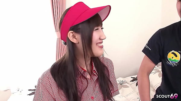 Image Big Ass Japanese Delivery Girl Pickup and talk to First Time uncensored JAV Creampie Porn