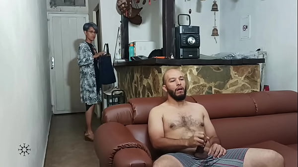 Image a very nice and accommodating stepsister, what a perverted mouth she has - Porn in Spanish.