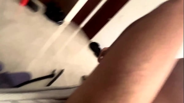 Image POV Argentina cachonda se la follan caliente y recibe un creampie
