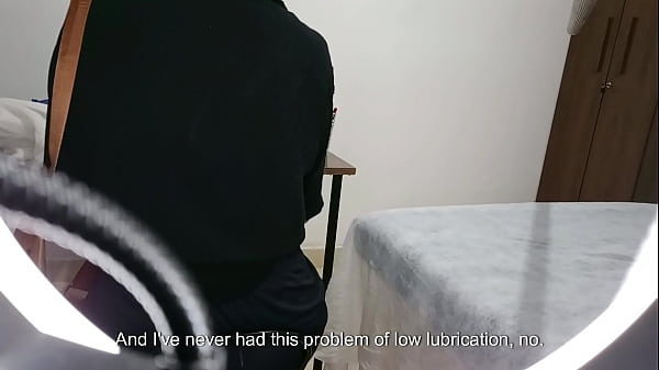 Image A patient goes to the gynecologist and ends up getting a cumshot in her pussy.