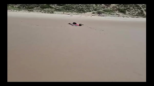Image Putaria na praia de Nudismo - Dei a bucetinha no pelo pra 3 machos, gozaram dentro e rolou at&eacute_ DP na minha amiga putinha