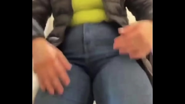 Image Walking with vibrator in pussy in the public