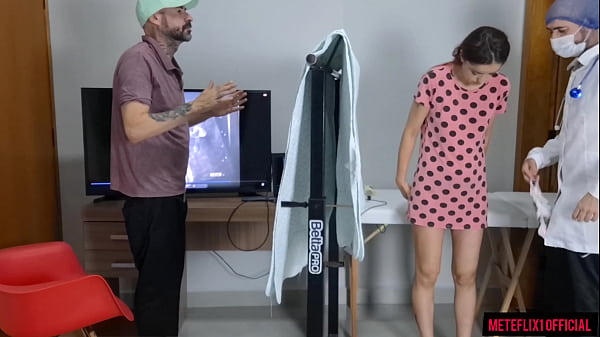 Image Corno leva esposa no ginecologista clandestino fazer ultrassom!