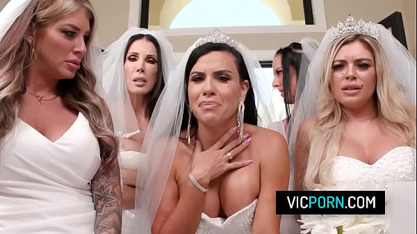 Image Guy fucks 5 milf brides