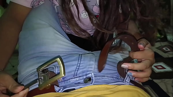 Image Hot muslim gf on peak when bf sits next to her in hindi audio blowjob
