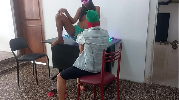 Image HOMEMADE INDIAN PORN!! THE OWNER OF THE COMPANY ASKS THE INNOCENT WORKER TO DANCE ON HIS DESK TO EARN A PAY RAISE. THE BOSS IS A DAMN GUY