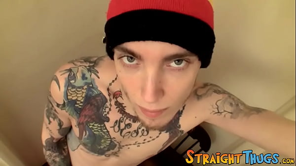 Image Straight dude shows his twink tendencies while tugging it