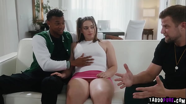 Image Lawson Jones learns of Sophia Burns infidelity and ends up having a threesome with his coach Vince Karter