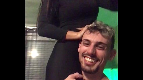 Image ense&ntilde_o a mi amiga a hacer gargantas profundas - Sofia Mayers, Payo Pro