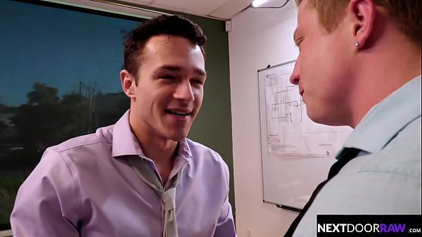 Image Over Worked Hunks Destress wt Each Others Gurthie Cocks At Office - Jayden Marcos, Logan Aarons