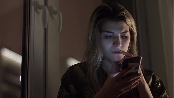 Image Sam Frost helps skinny teen reach a strong squirting orgasm