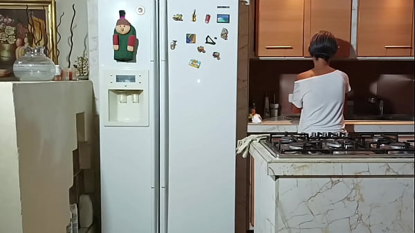 Image My step father leaves me taking care of his wife and I end up fucking her many times - Porn in Spanish.