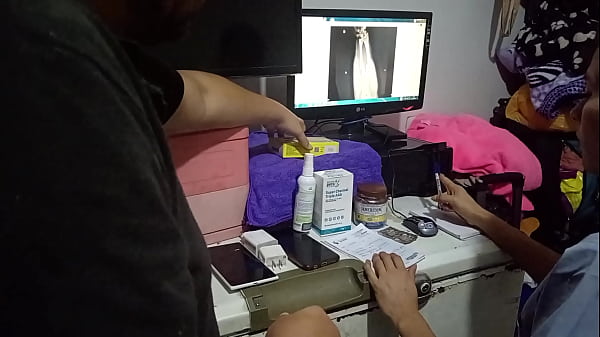 Image &iexcl_Cita con la  Doctora Perrospi se sale de control ! Ella prescribe un keleden extraforte intrapiernosa por 30 d&iacute_as, va a tenerme bien atendido mientras siga quebrado.