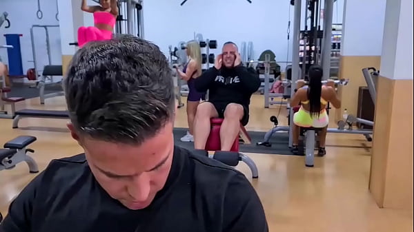 Image Orgia en el Gimnasio con Pornostars famosas Sheila Ortega, Venus Afrodita, Carla Boom