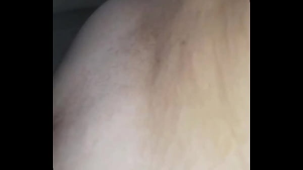 Image Padrasto Neg&atilde_o Fode Gordo Branquinho Sem Caminha Na Janela do Apartamento com o Condom&iacute_nio Todo Olhando (COMPLETO NO SHEER)