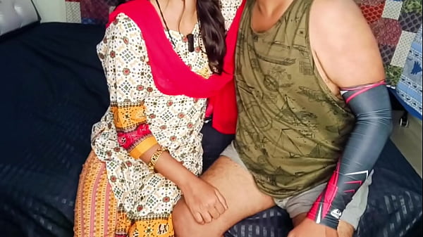 Image MAMI KO PAISE KAMANE KA ASAAN TARIKA BATAKAR BHANJE NE KHOOB CHODA