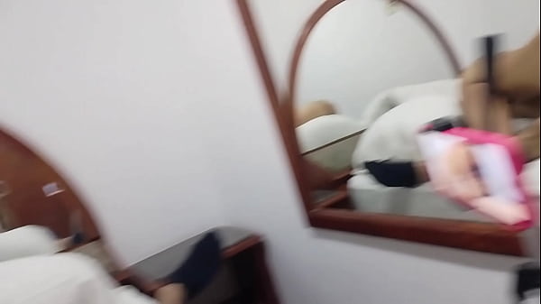 Image TERAPIA ESCOLAR - mi compa&ntilde_era de clase valentina me invita a hacer tarbajos de matematicas en mi habitacion