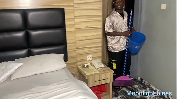 Image Big cock room service having sweet pussy fuck with Petitie horny visitor