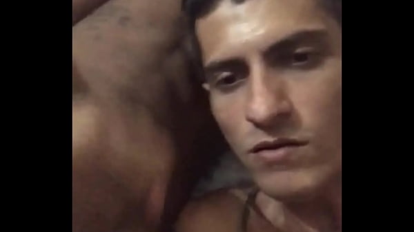 Image Tomei leitada na cara, Mavambo passou na rua e apertou a pica, olha o que rolou no quartinho da casa abandonada