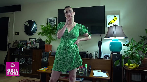 Image Freeuse slut shared with friend - trailer