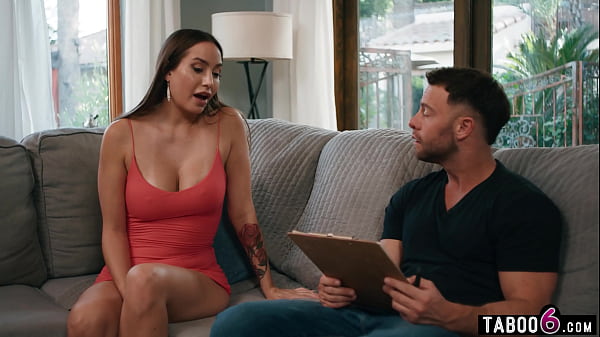Image Census taker catches hot latina MILF Desiree Dulce masturbating