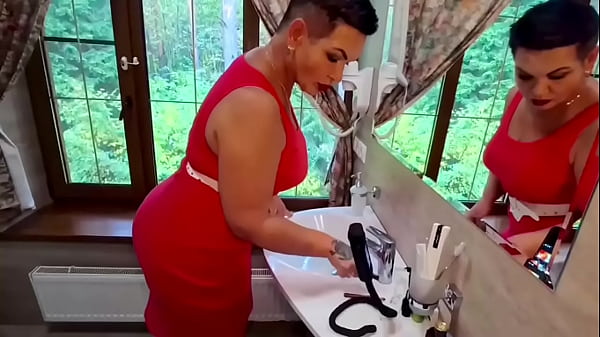 Image Stepmom With Big Ass Celebrates Birthday With Stepson, Deep Anal, Cum On Face