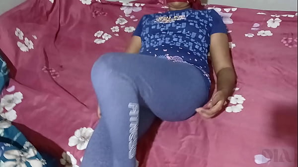 Image Beautiful horny Indian Teen girl gets stripped desi video shooting sex drive very rich