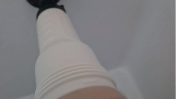 Image Cumming on fleshlight