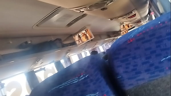 Image Masturbo a un seguidor y termino follada x el a mitad de camino quedando con mi vagina llena de leche