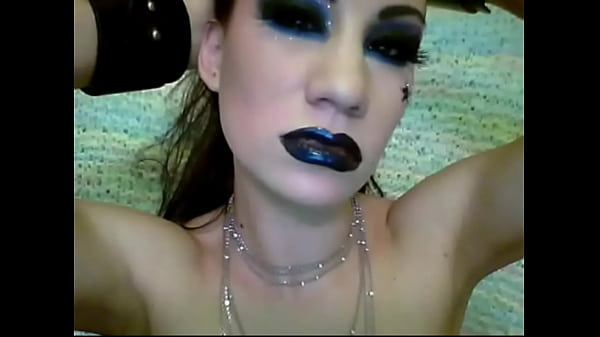 Image Simone sexy shiny black lipstick fetish
