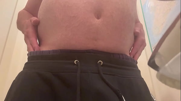 Image Quick wank and cum in the morning comment if you like