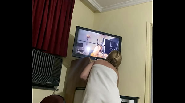 Image Vazou na net! Loira casada corinthiana perde o telefone e v&iacute_deos &iacute_ntimos caem na net