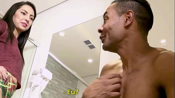 Image Comi minha meia-irm&atilde_ no banheiro
