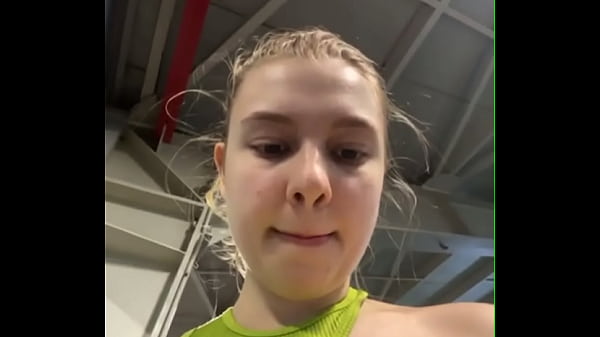 Image Training and masturbate in the gym