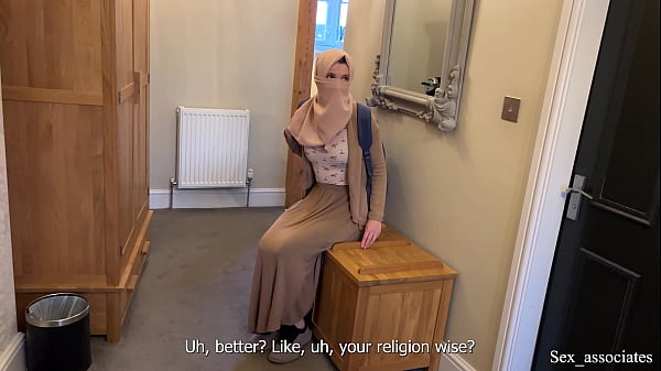 Image Shy Arab Stepmother And Son Share a Bed In A Hotel
