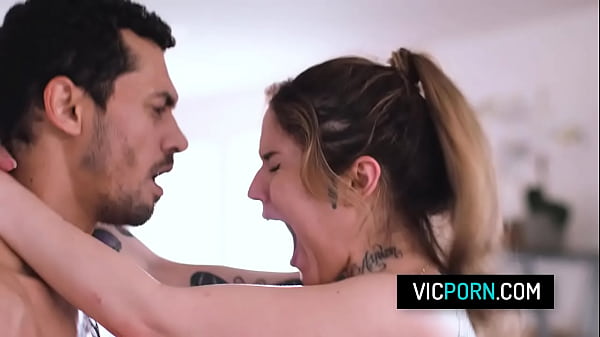 Image Hot latina milf Vanessa Vega fucks with the fertility doctor