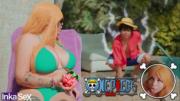 Image Cosplay - Nami SUPER TETONA es follada por el capit&aacute_n Luffy dentro de su tripulaci&oacute_n buscando el ONE PIECE.