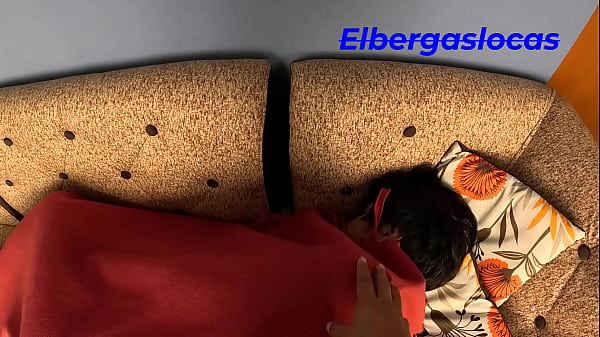 Image Mi hermanastra me despierta con un mamada, le encanto el sabor de mi verga y terminamos haciendo un anal