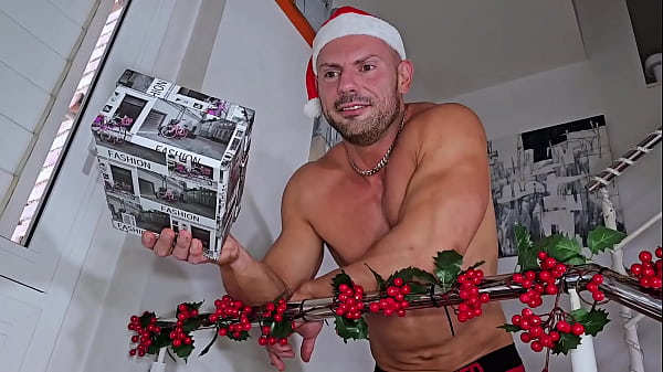 Image A big Juicy Gift for Christmas [5mn Trailer]