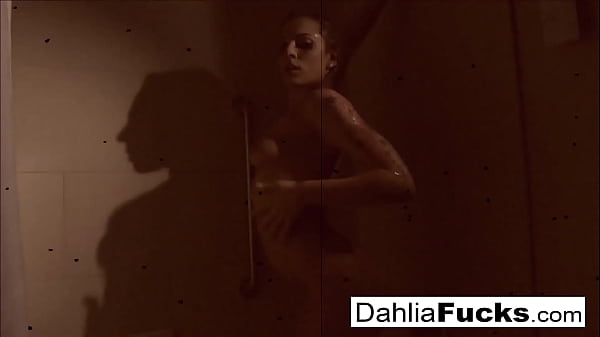 Image Sexy Dahlia's naughty shower fun