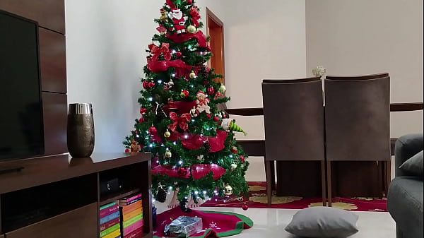 Image Mam&atilde_e noel gostosa trouxe o meu presente que eu pedi de Natal &quot_Feliz natal e um feliz ano novo&quot_