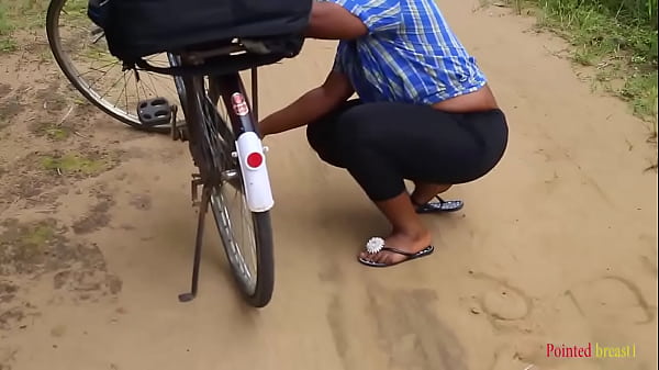 Image White ass fuck Queen bang in the village bush by stranger