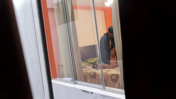 Image vecina mexicana enfermera Miranda follando con su amante sin cerrar la ventana