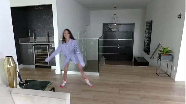 Image Jasmine Grey likes to Jump Around PMV